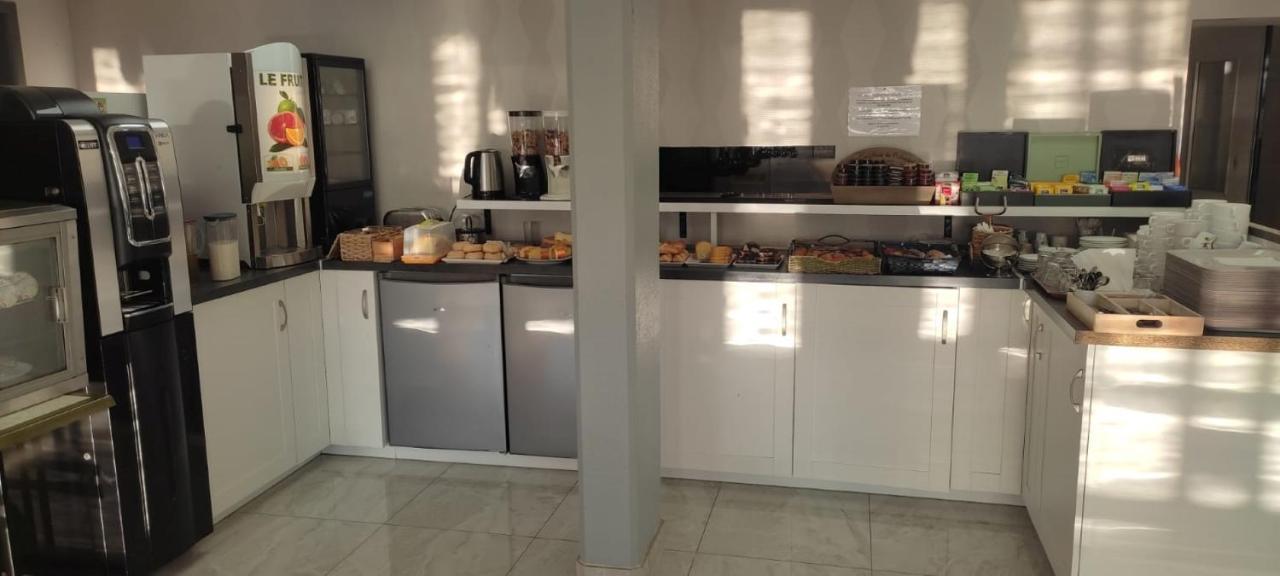 Contact Hotel Arc-En-Ciel - Reouverture - Entierement Renove Mulhouse Luaran gambar