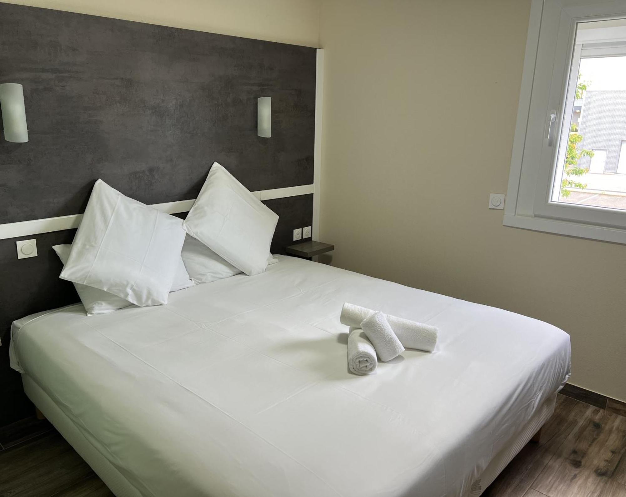 Contact Hotel Arc-En-Ciel - Reouverture - Entierement Renove Mulhouse Luaran gambar